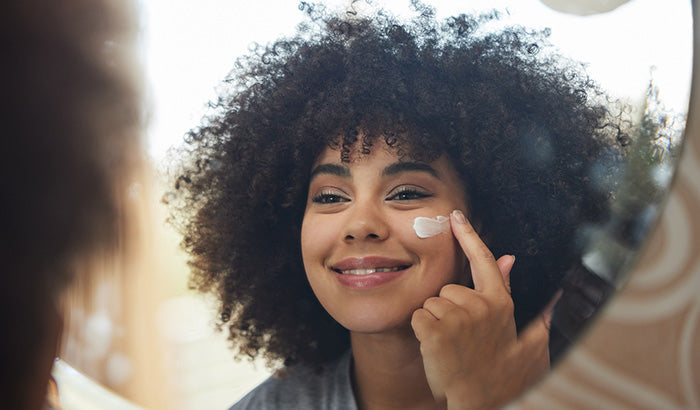 Natural Face Cream vs Regular Moisturizer: Which Is Better for Your Skin?